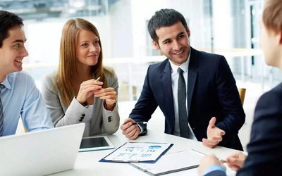 客户迟迟不愿签单，销售应如何有效推进？